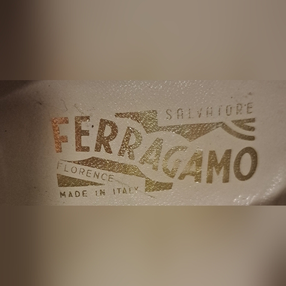 Vintage Salvatore Ferragamo Metallic Gold & Silver Boho Heel Shoe SZ 8.5AA - Picture 7 of 9